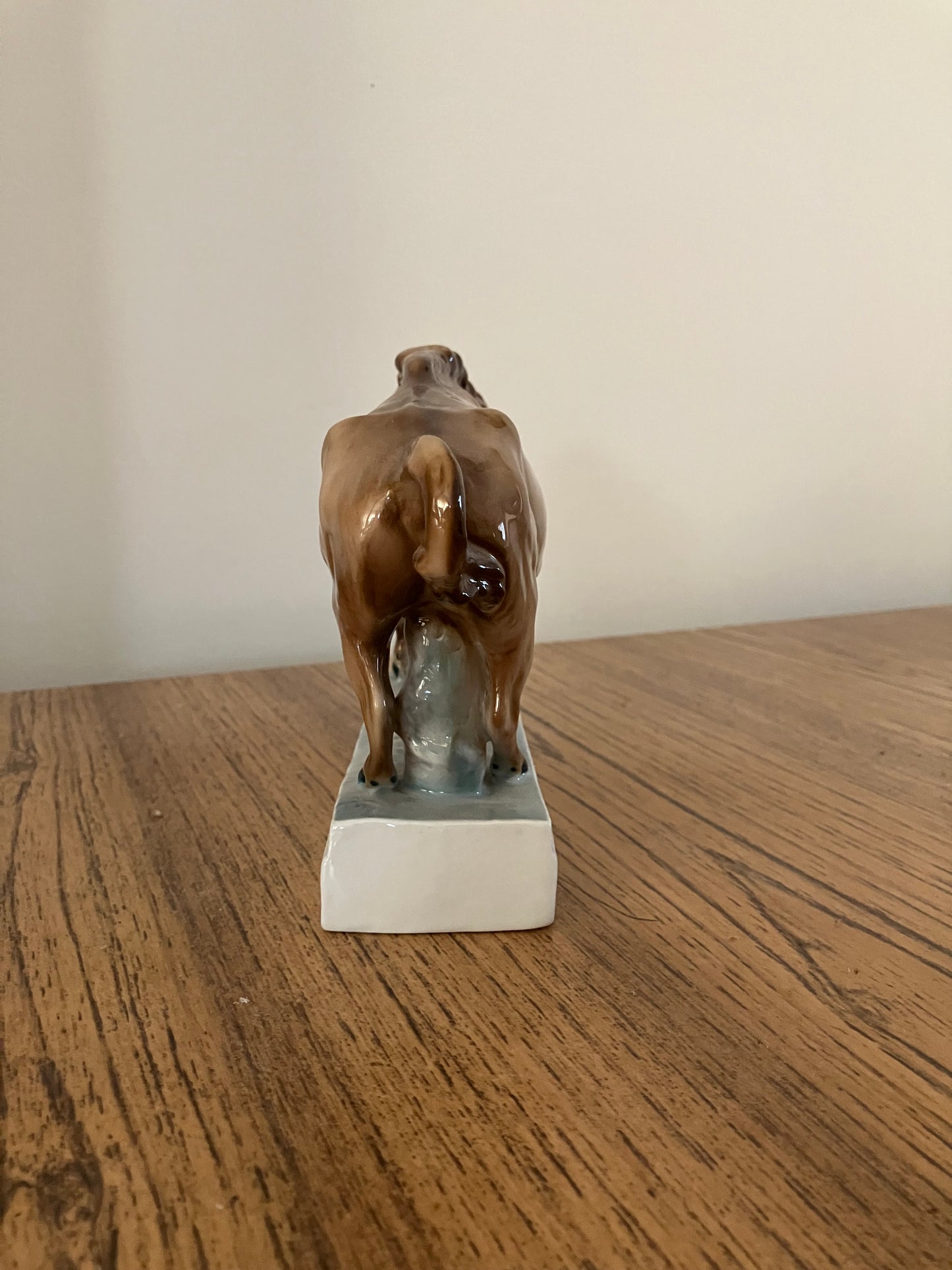 Zsolnay Pécs Hungary Porcelain Bull Sculpture – Designed by András Sinkó, Glazed Porcelain, Vintage Collectible