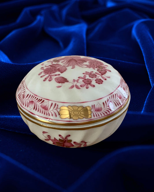 Herend Trinket Box – Apponyi Purple Raspberry #6037/AP, Hand-Painted & Gold-Plated Porcelain, Hungary
