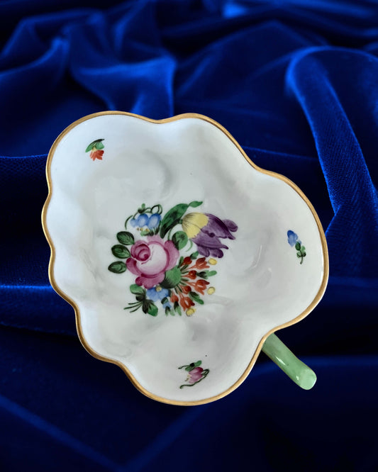 Herend Floral Porcelain Candy Dish – Small Leaf-Shaped, Hand-Painted Hungary