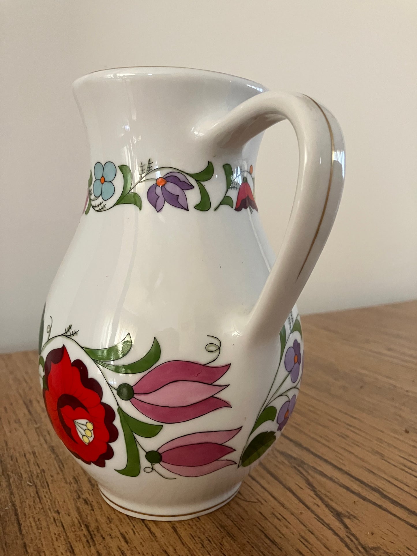 Hungarian Kalocsa Porcelain Water/Wine Pitcher – Hand-Painted Floral Design with 22K Gold Rim, 7" x 5"