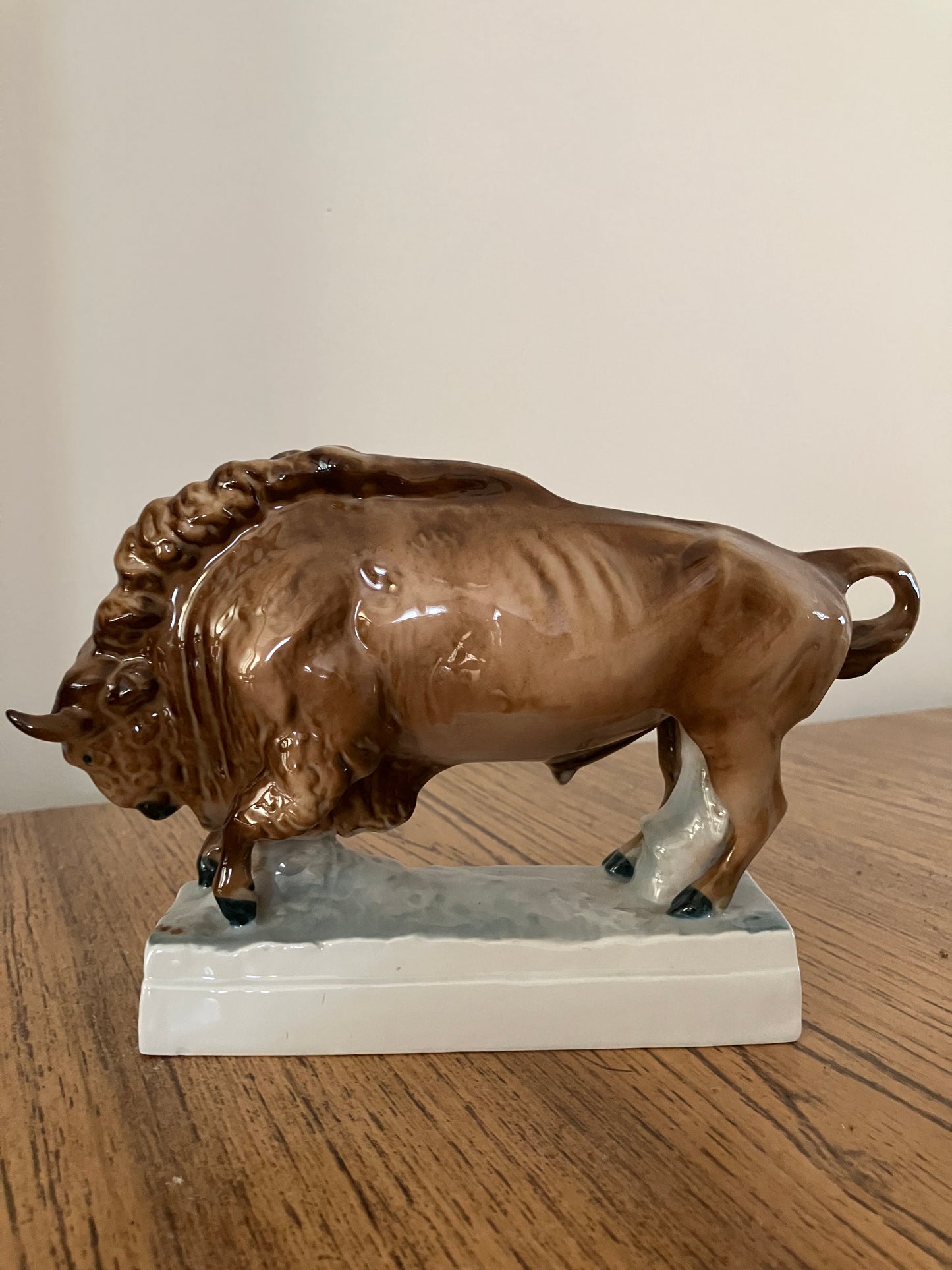Zsolnay Pécs Hungary Porcelain Bull Sculpture – Designed by András Sinkó, Glazed Porcelain, Vintage Collectible
