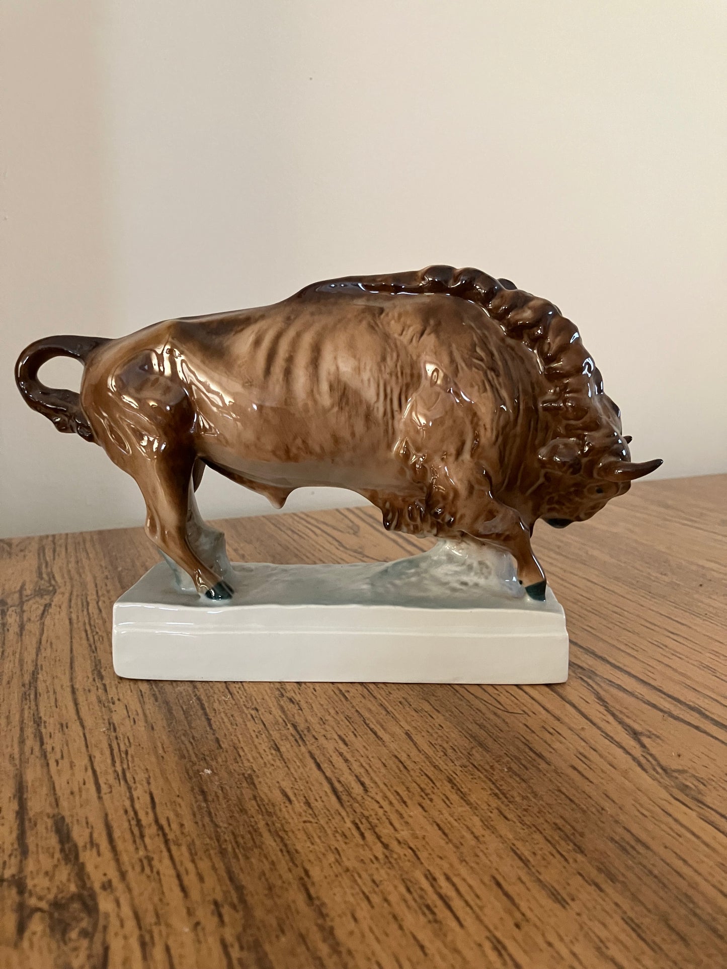 Zsolnay Pécs Hungary Porcelain Bull Sculpture – Designed by András Sinkó, Glazed Porcelain, Vintage Collectible