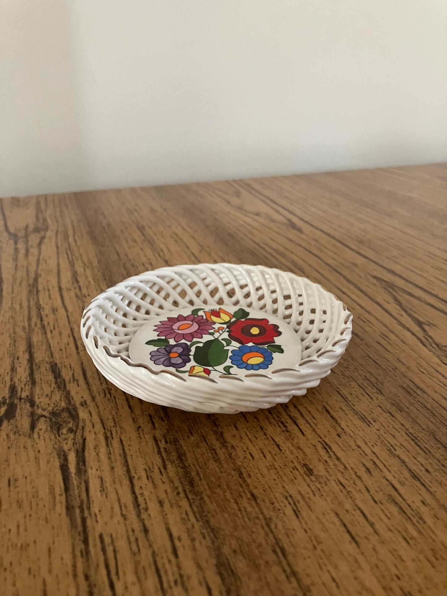 Kalocsa Hungary Hand Painted Porcelain Basket Weave Bowl – Floral Pattern, Gold Accents
