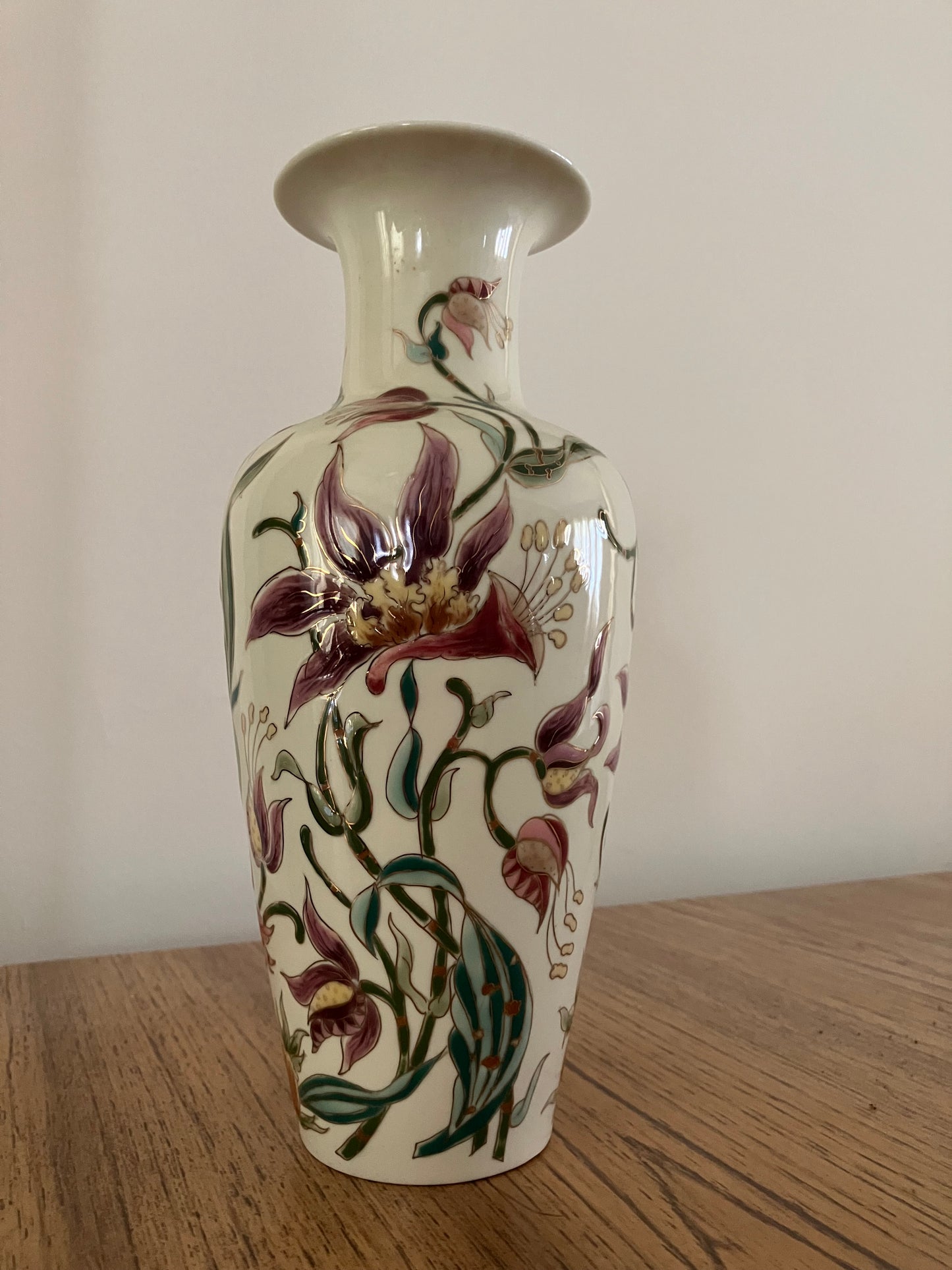 Zsolnay Hungary Large Hand-Painted Porcelain Floral Vase with 24K Gold Trim – 10.75" Vintage Collectible