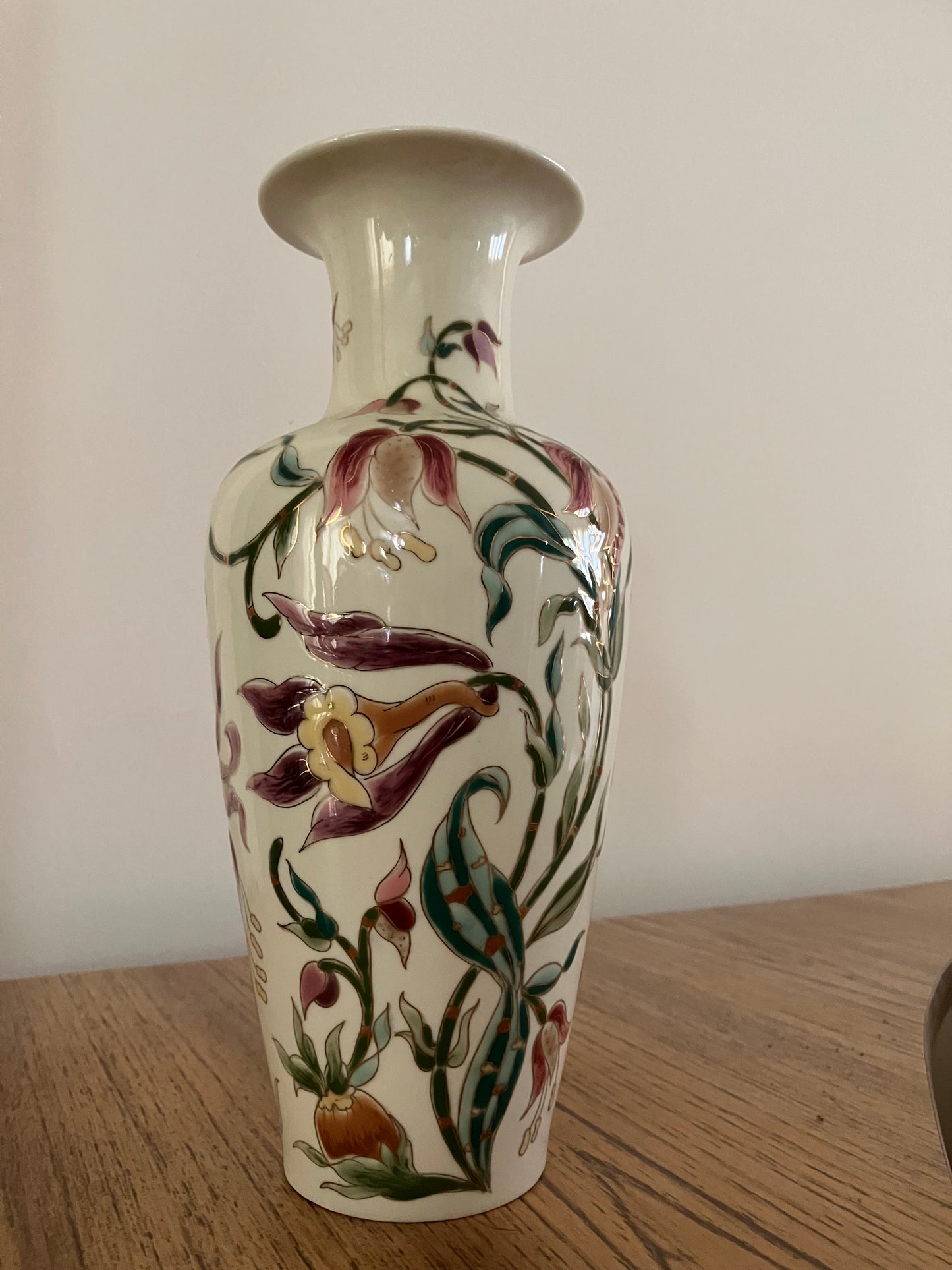 Zsolnay Hungary Large Hand-Painted Porcelain Floral Vase with 24K Gold Trim – 10.75" Vintage Collectible