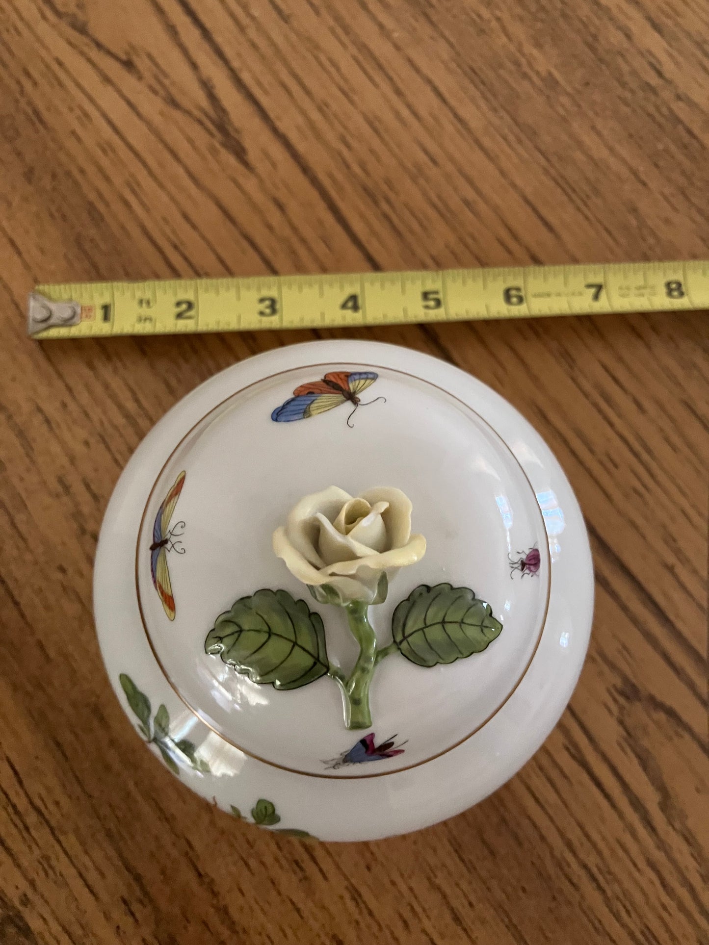 Herend Hungary Porcelain Lidded Bonbonniere – Rothschild Bird Pattern with Yellow Rose Finial & 24K Gold Trim – 4.5" x 6.25"