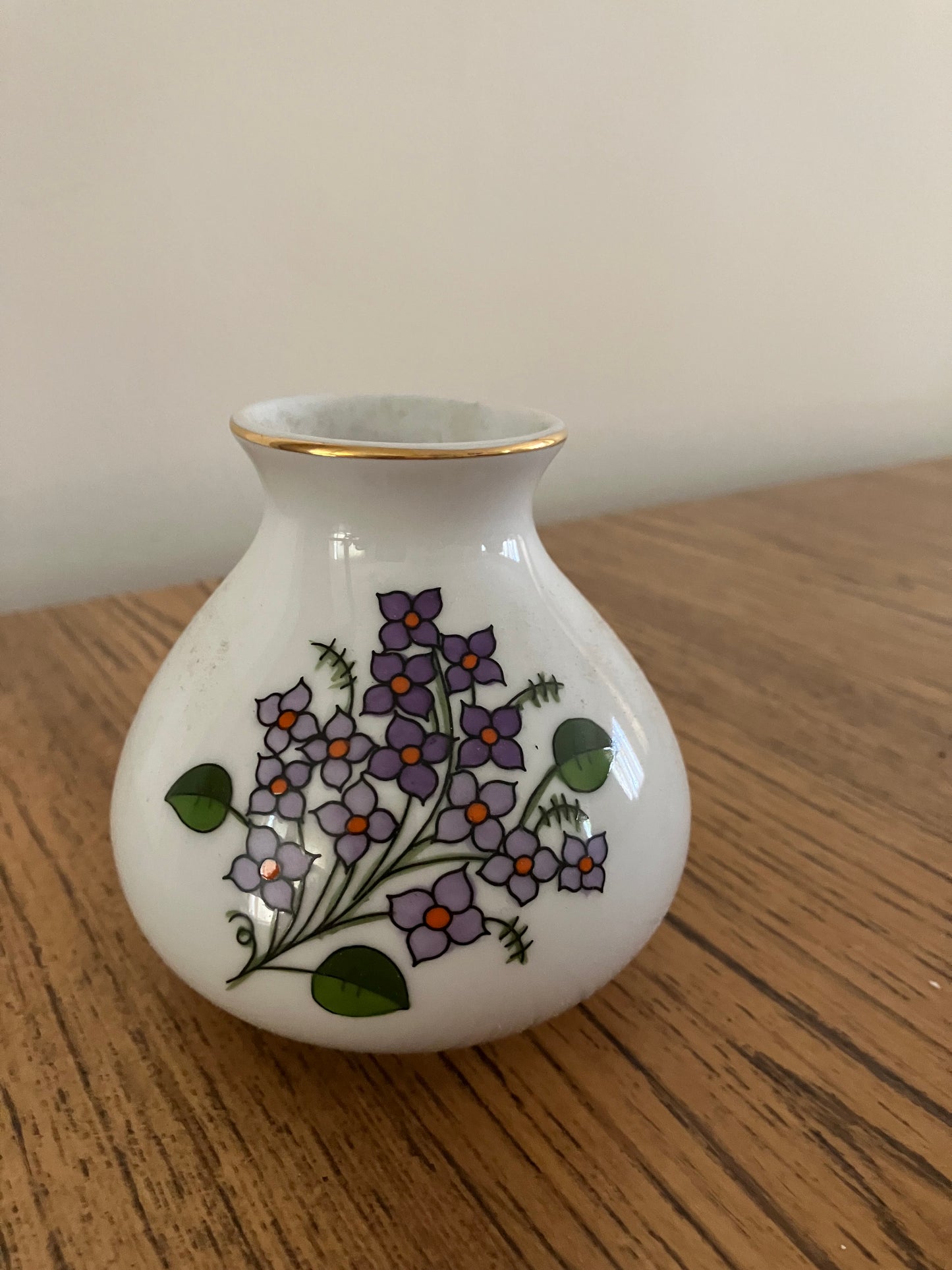 Vintage Kalocsa Hand-Painted Hungarian Porcelain Vase – 3.75"