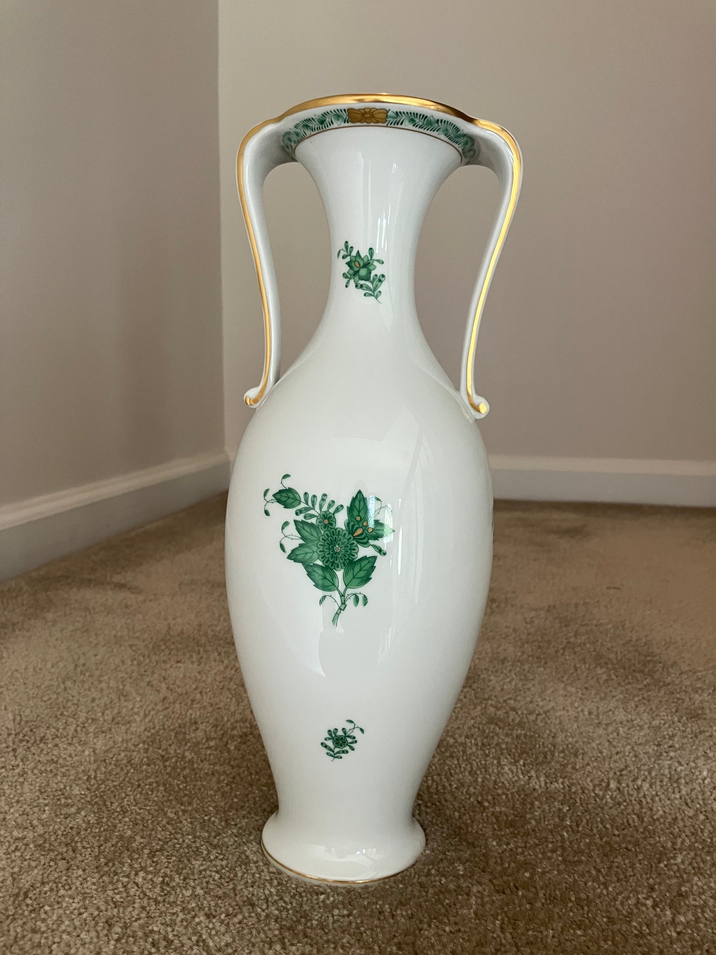 Herend Apponyi Green Vase – Chinese Bouquet Large Hand Painted Porcelain with 24K Gold, Hungary