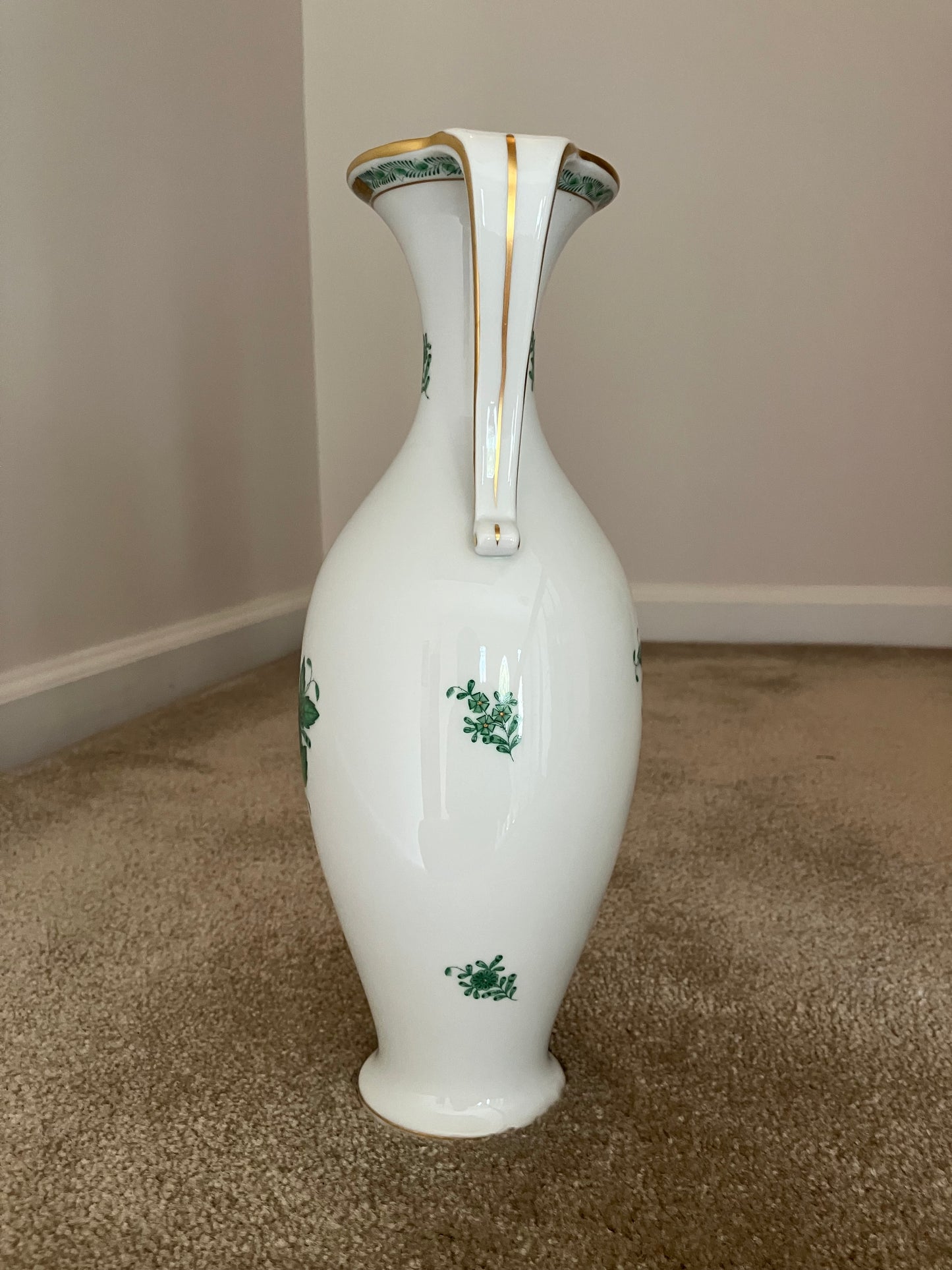 Herend Apponyi Green Vase – Chinese Bouquet Large Hand Painted Porcelain with 24K Gold, Hungary