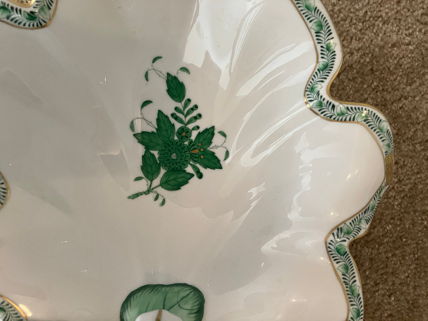 Herend Hungary Apponyi Green Leaf Serving Dish – Dual Compartment Porcelain with 24K Gold
