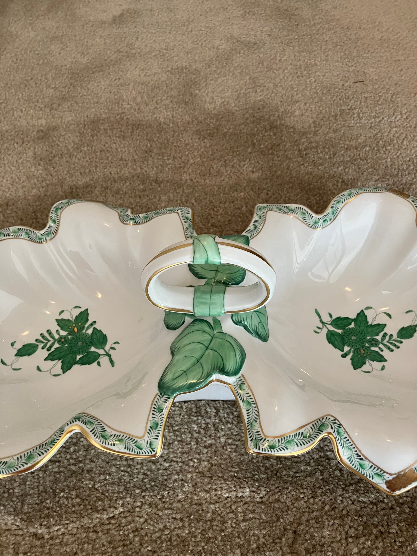 Herend Hungary Apponyi Green Leaf Serving Dish – Dual Compartment Porcelain with 24K Gold
