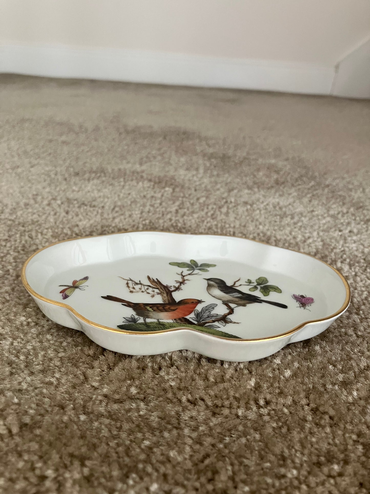 Herend Hungary Rothschild Bird Trinket Dish – Scalloped Hand Painted Porcelain Vintage