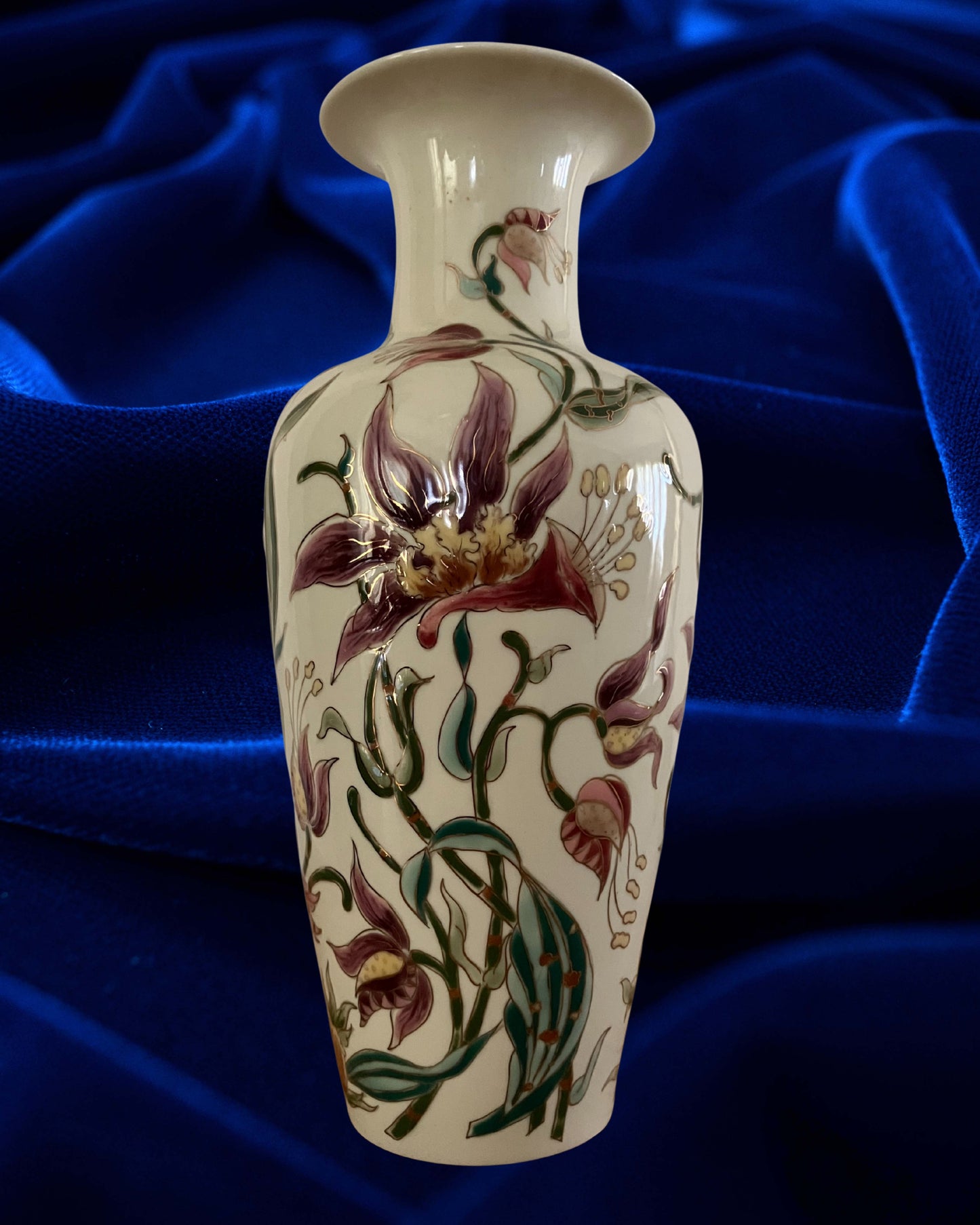Zsolnay Hungary Large Hand-Painted Porcelain Floral Vase with 24K Gold Trim – 10.75" Vintage Collectible